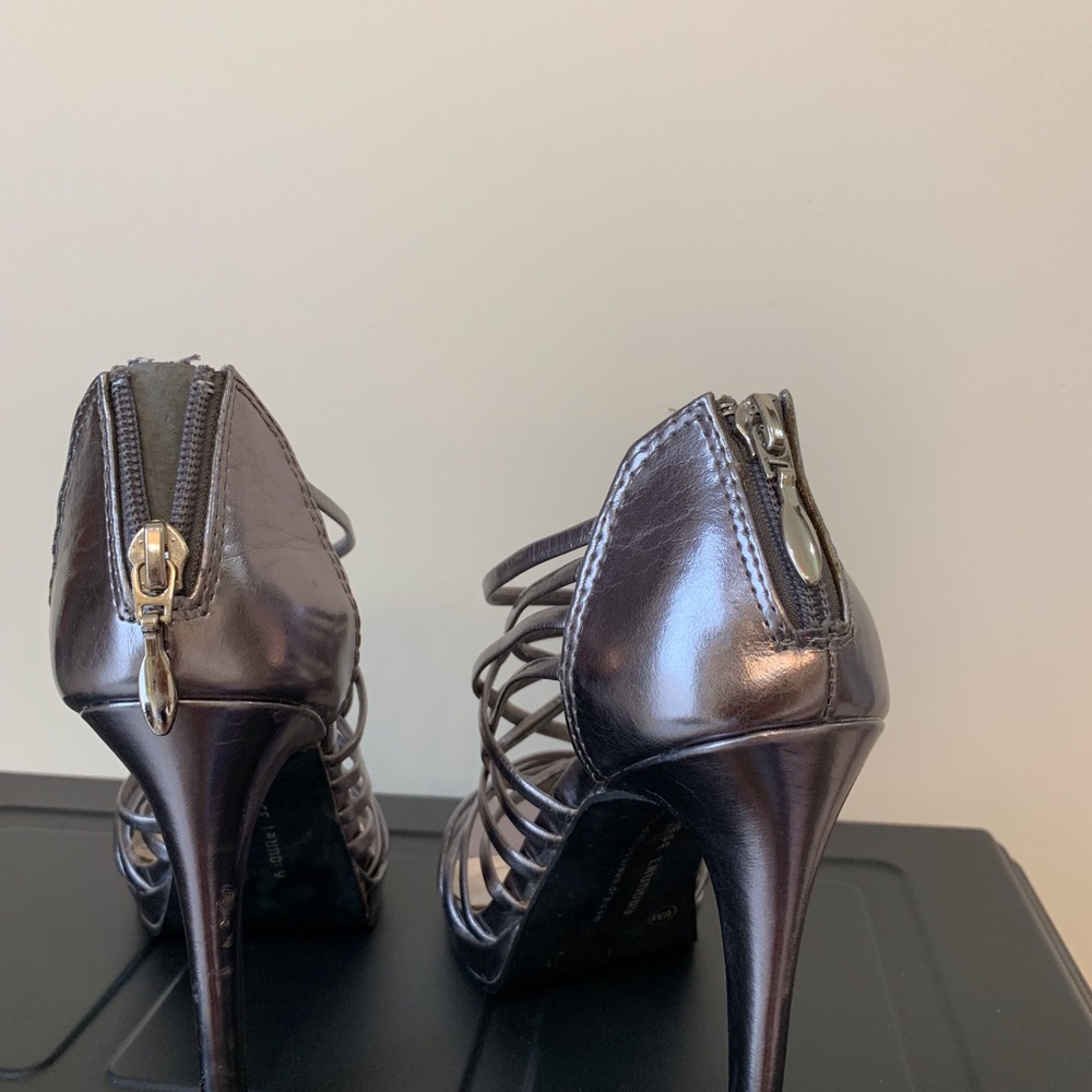 Beautiful platforms - Picture 2 of 4
